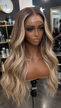 ASH BRONDE | Money Piece Wave Wig